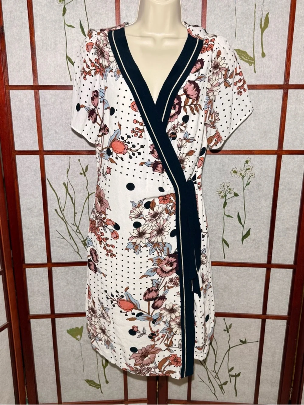 Maeve by Anthropologie Aubrey Floral Wrap Style Women’s Dress Size 14 - Picture 2 of 10